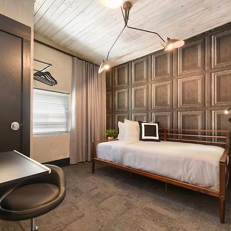 The Ridgway - 2 Apts In 1 - Great Privacy, Beautiful Space Pittsburgh Exteriör bild