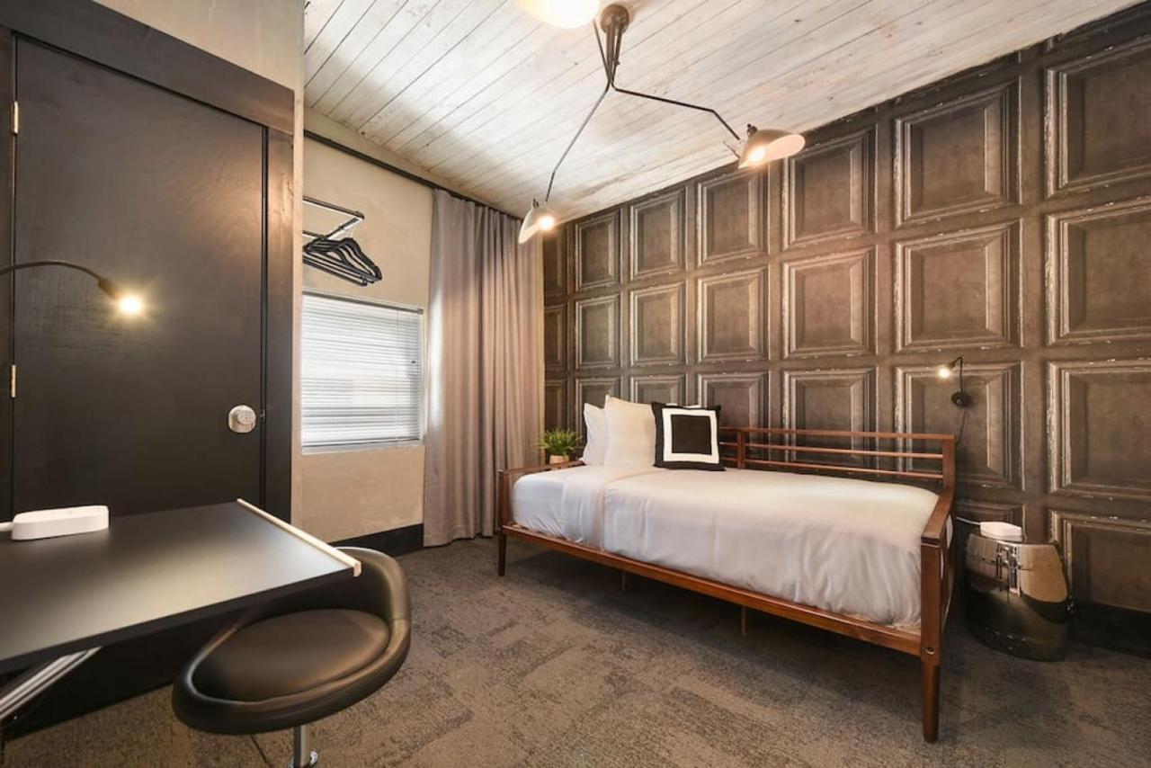 The Ridgway - 2 Apts In 1 - Great Privacy, Beautiful Space Pittsburgh Exteriör bild